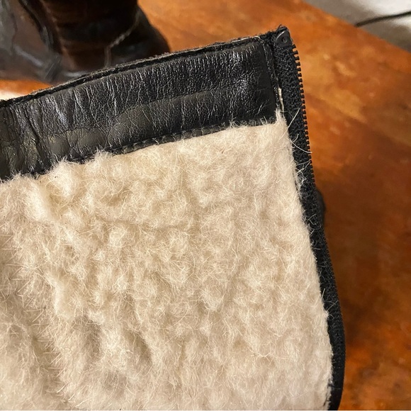 Rieker size 40 tall black flat boots with button detail - Picture 5 of 8